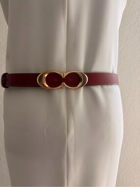COACH Signature Buckle Belt 1941 Red | Refined Calf Leather Gold Tone C Buckle